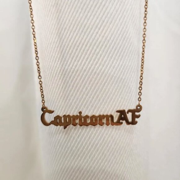 Vibe Szn Gold Capricorn Necklace - Picture 1 of 2